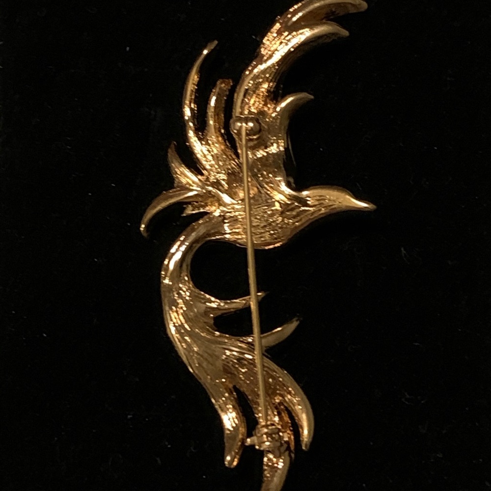 *NWOT* Beautiful Bird Pin - Picture 3 of 3